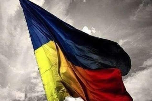 Синьо-жовтий прапор — символ Перемоги!