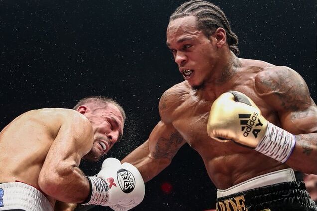 Стало известно состояние британского боксера, госпитализированного после нокаута от Ковалева