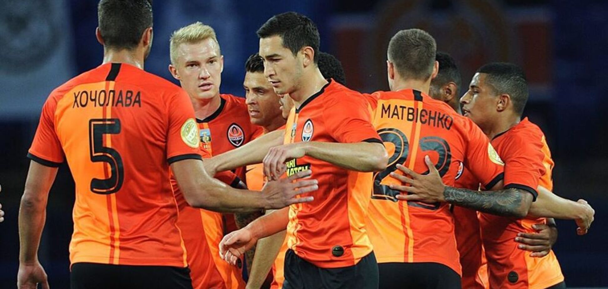 'Шахтер' в особенной форме сделал яркий подарок на 150-летие Донецка