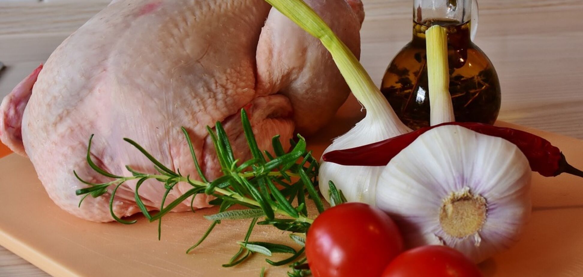 Рецепт смачної м'ясної страви з помідорами