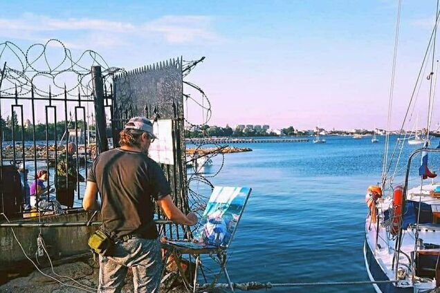 Новости Крымнаша. 'Русских людей' гнобят и уничтожают исключительно в России и на захваченных ею территориях