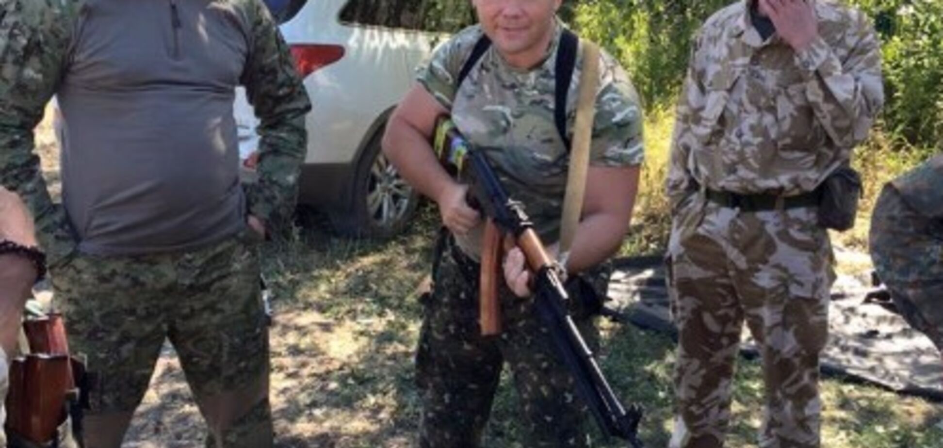 ''Узбагойтесь...'': Богдан ответил критикам и показал фото с автоматом