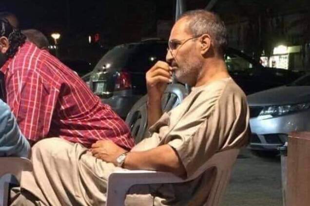 Стив Джобс жив? Сеть взорвало загадочное фото: что происходит