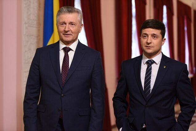 Испугался журналистов? Зеленский дал интервью о своих 100 днях актеру из 'Слуги народа'