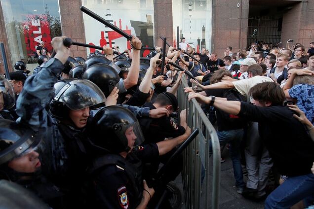 Протесты в Москве