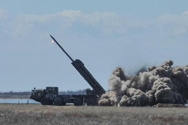 В Україні випробували новітні реактивні ракети: видовищне відео