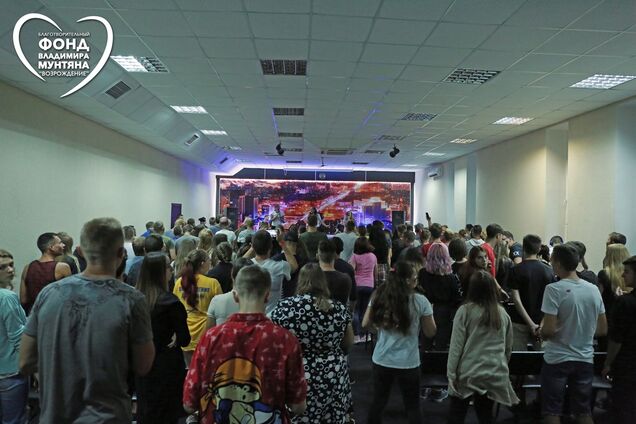 Фонд Мунтяна профинансировал молодежный лагерь 'VоYoung-2019'