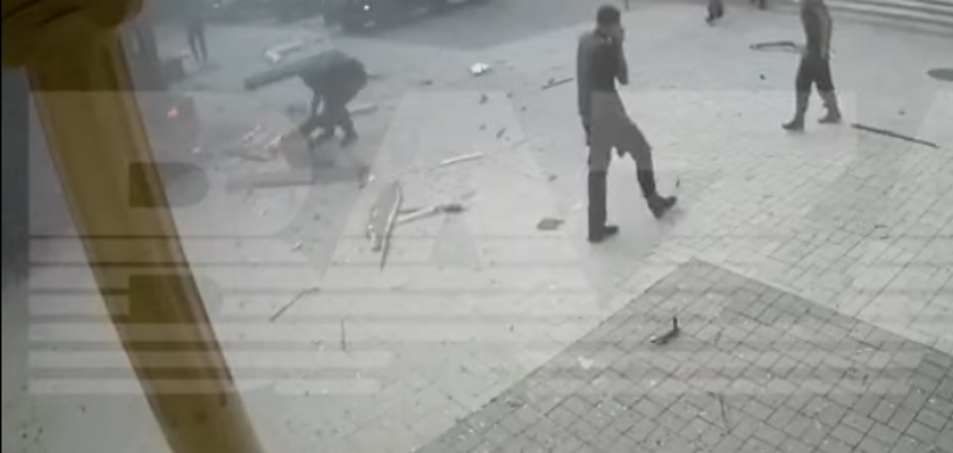 'Батю завалило!' Появилось новое видео гибели Захарченко. 18+