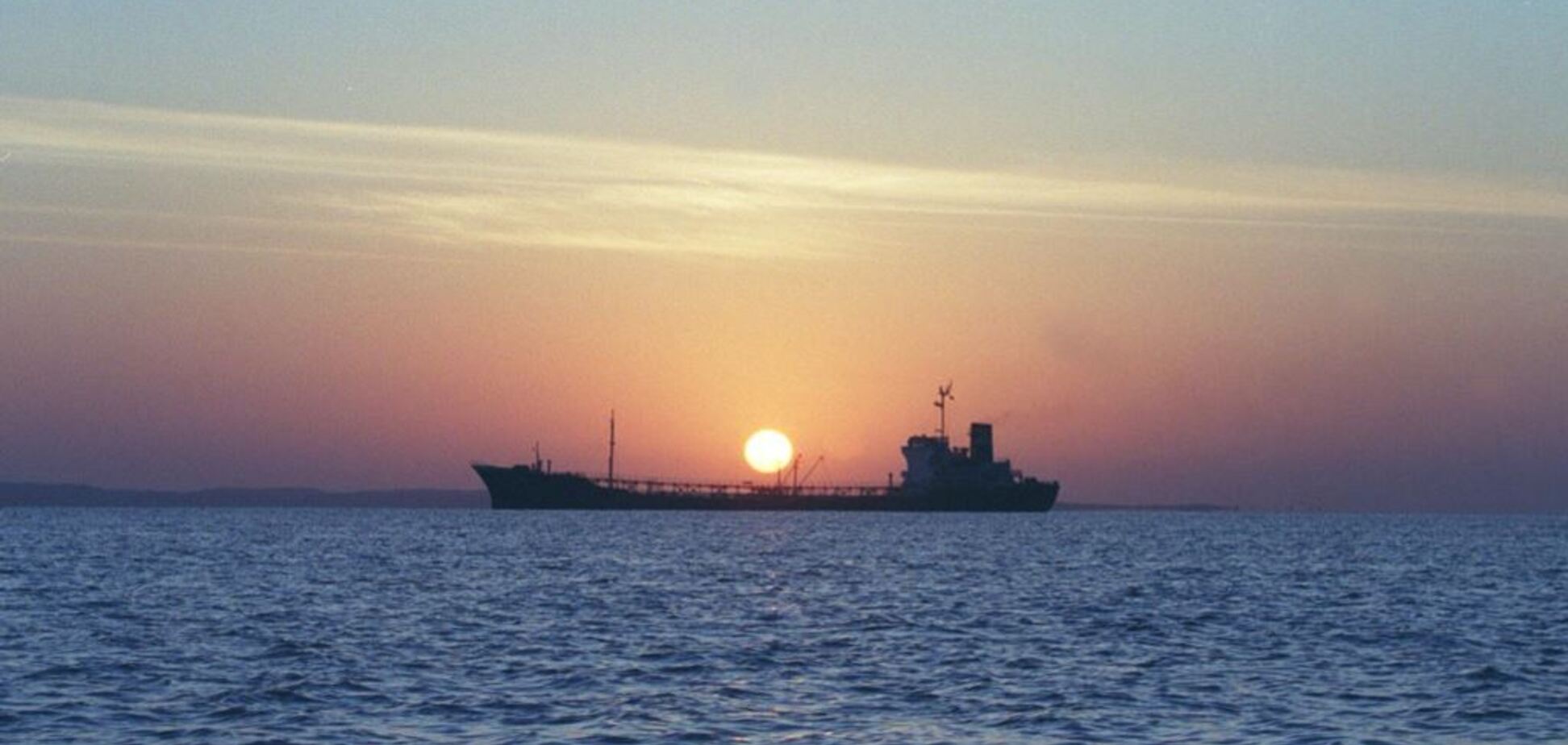 Тегеран пригрозил Израилю смести его в море