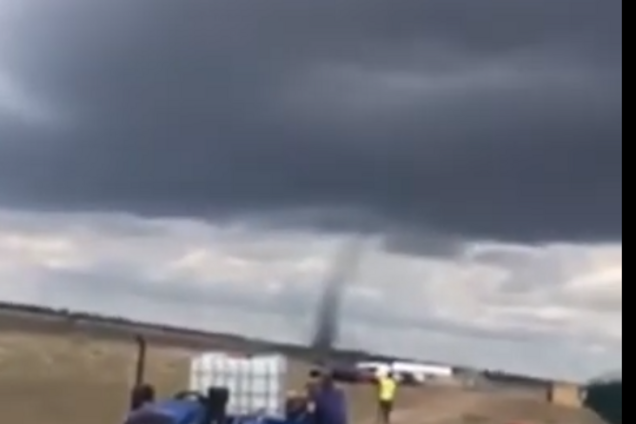 Одессу накрыли смерчи: видео жуткой стихии