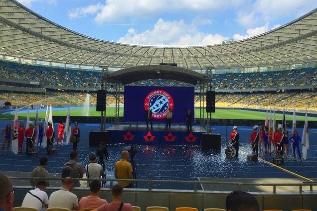 Премьер-лига Украины поменяла название и логотип