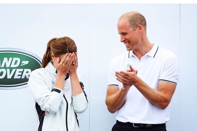 Засоромила батьків: дочка Міддлтон влаштувала забавну витівку на людях