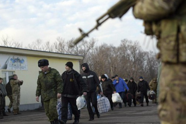 Терористи "ДНР" запропонували Україні обмінятися полоненими: умови і терміни