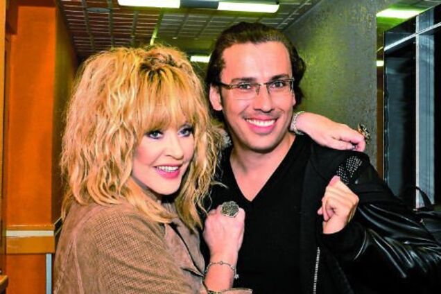 Галкин 'изменил' Пугачевой у нее на глазах: появилось зажигательное видео