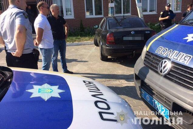 Под Киевом нашли труп с простреленной головой: появились фото и видео