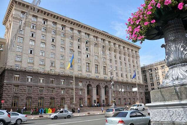 "Слуга народа" готовит новый закон по Киеву: названа возможная дата выборов