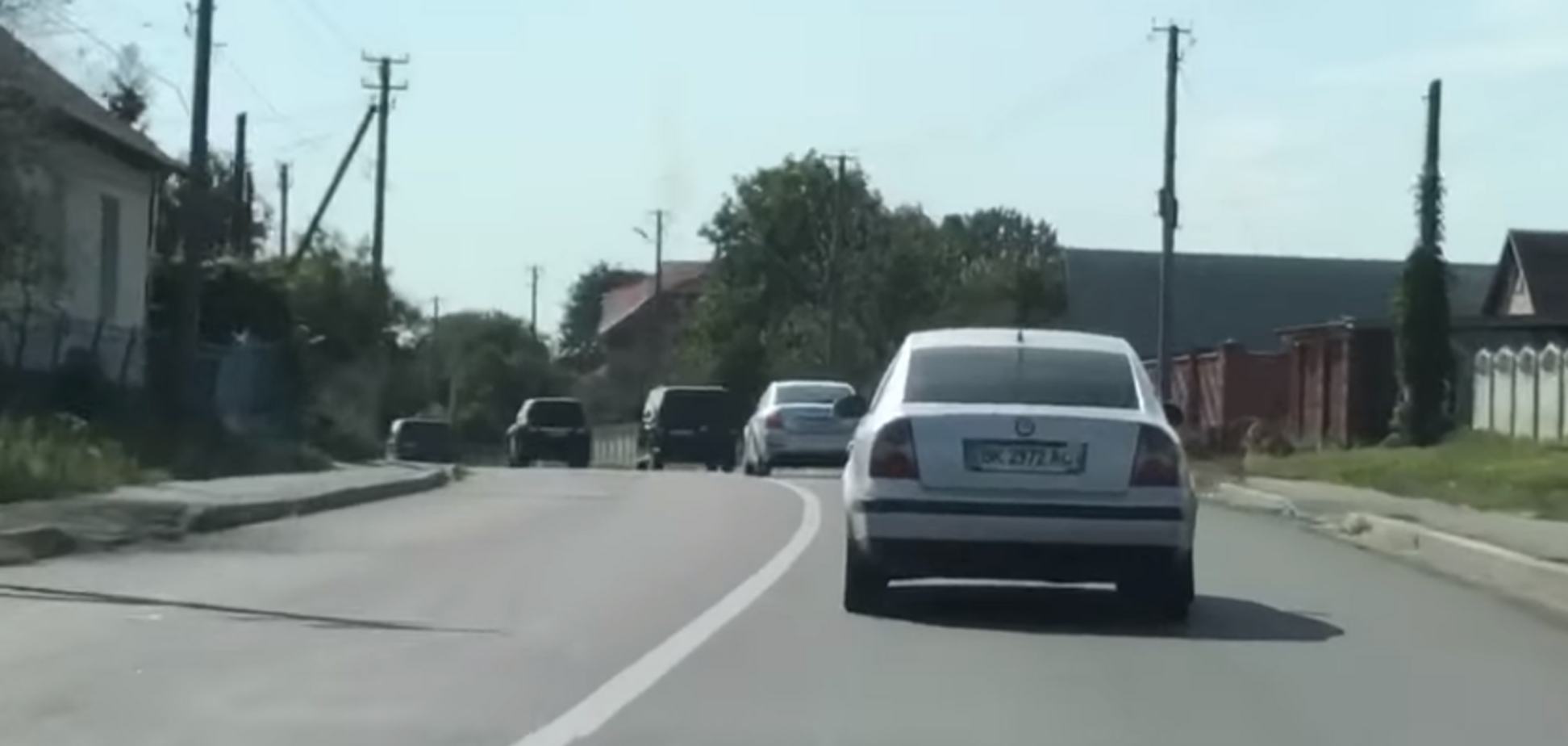 Кортеж Зеленського потрапив на камеру і здивував українців. Відео