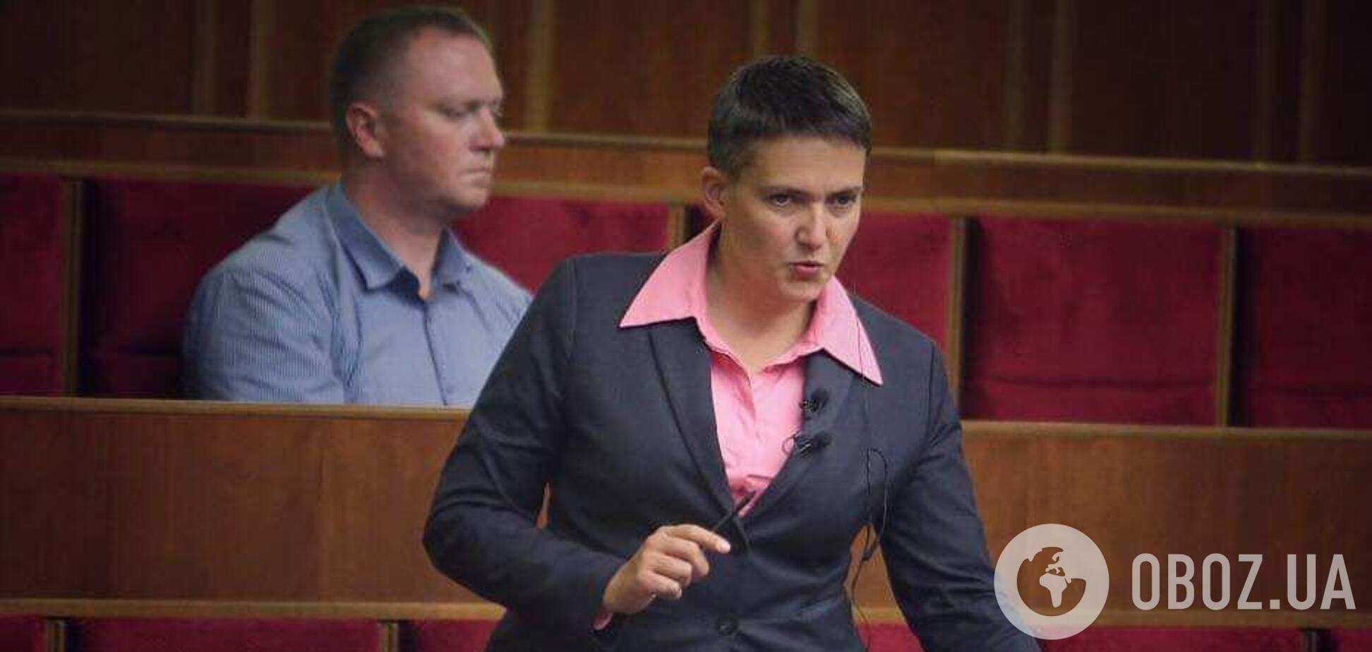 Савченко спіймали за дивним заняттям у Раді