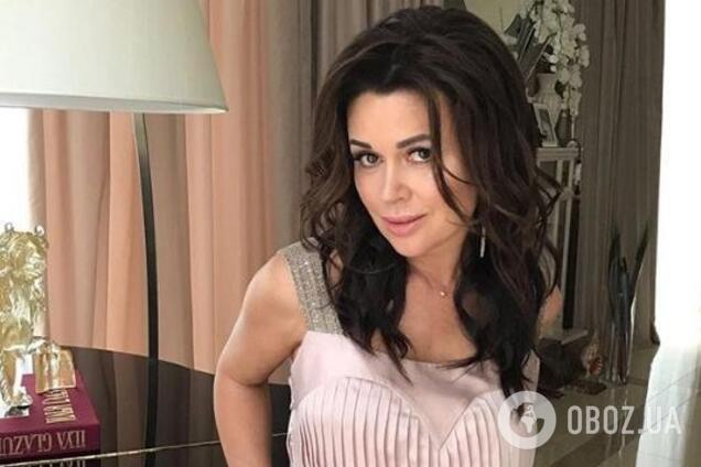 'Нервничает и переживает': стало известно о диагнозе Заворотнюк