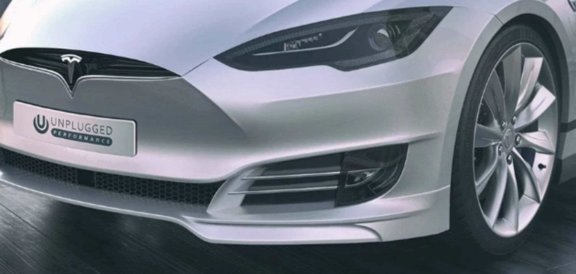 Электрокары Tesla получили новую 'агрессивную' функцию