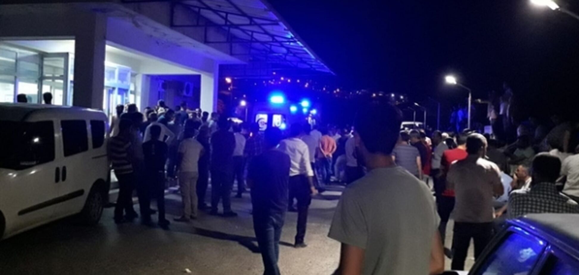 У Туреччині на автодорозі трапився вибух
