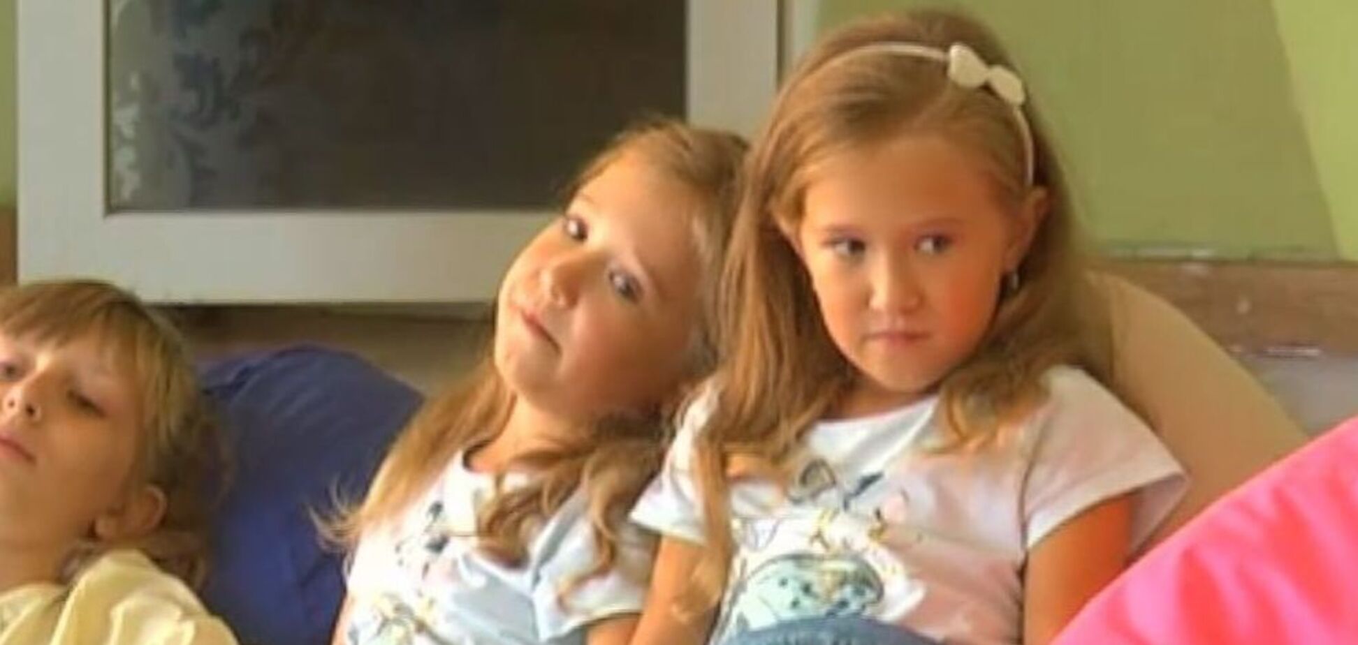 У школу на Львівщині пішла рекордна кількість близнюків і двійнят. Відео