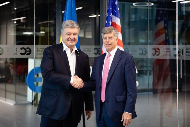Порошенко на встрече с Тейлором