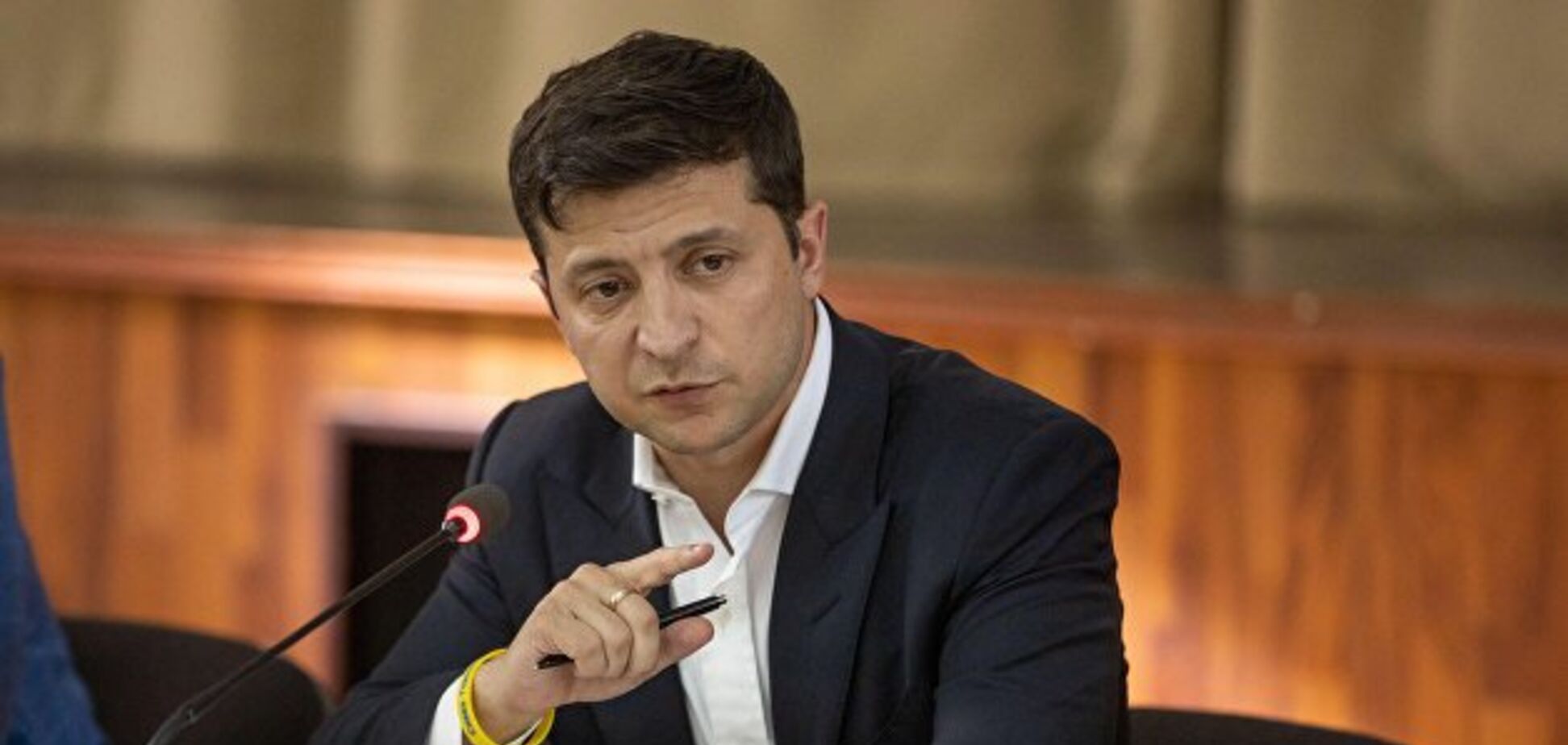 Зеленський назвав умову виборів на Донбасі