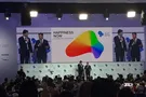 Зеленский вышел на сцену "Квартала 95" и сплясал с Кошевым