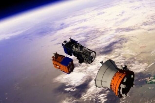 Розпався на шматки: Росія зазнала фіаско зі 'супутником-вбивцею'