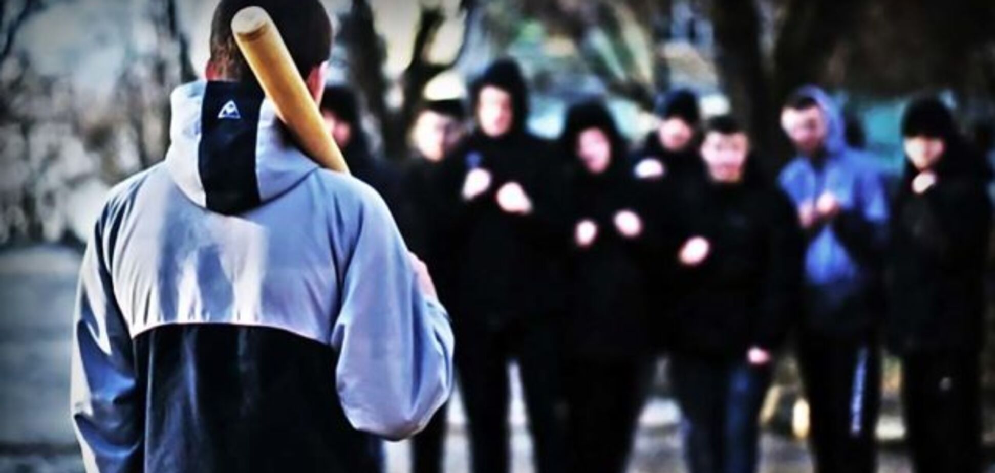 'Взяли в круг 30 человек': избитый в Харькове подросток рассказал, как все было