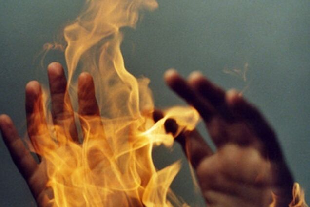 Облив і підпалив запальничкою: під Запоріжжям стався новий жахливий злочин