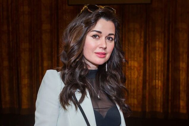 Заворотнюк подключили к аппарату ИВЛ