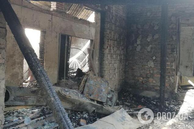 Меблі на вулиці, сусіди ховаються: ексклюзивні деталі з місця підпалу будинку Гонтаревої