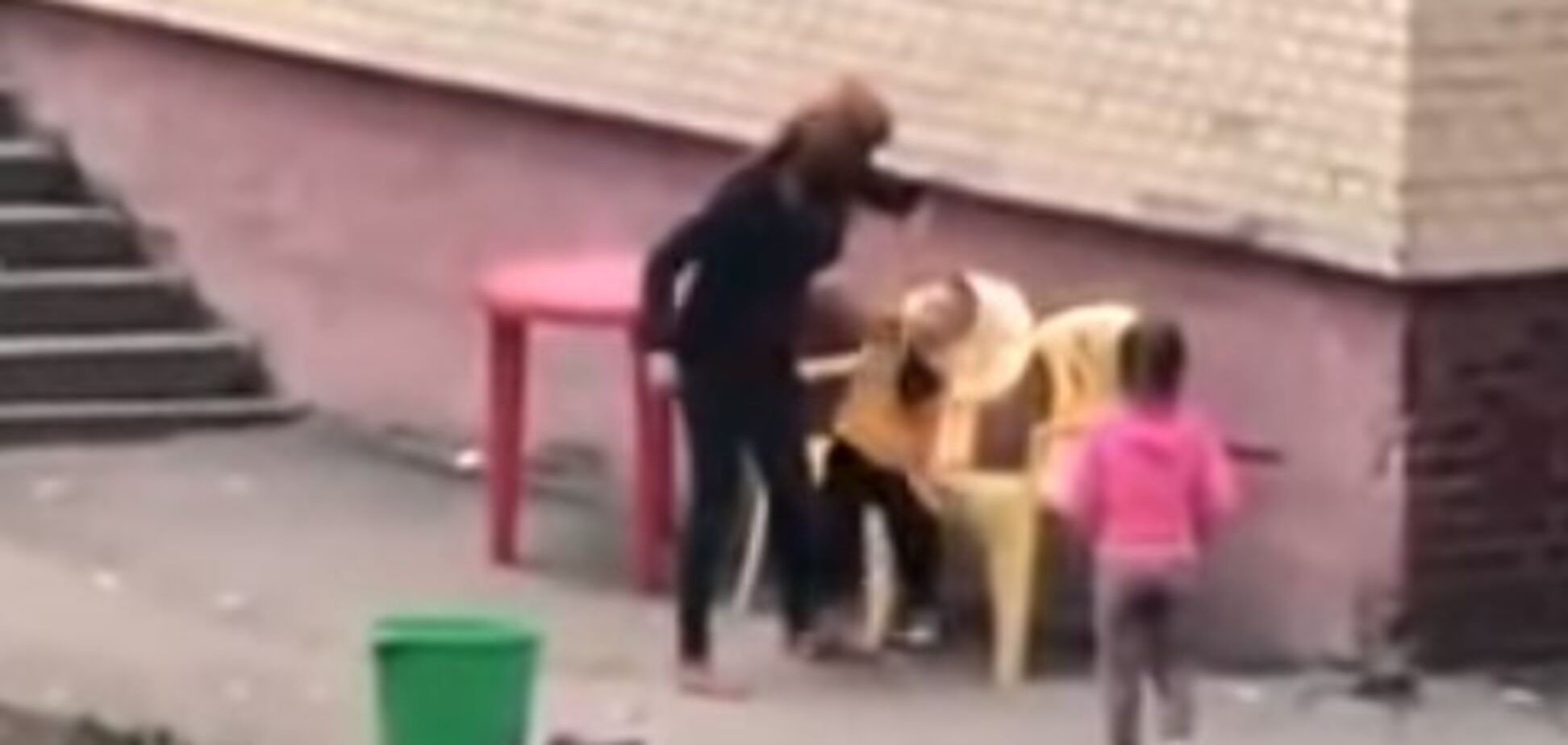 'Неуравновешенный человек!' В Одессе воспитательница издевалась над ребенком в детсаду