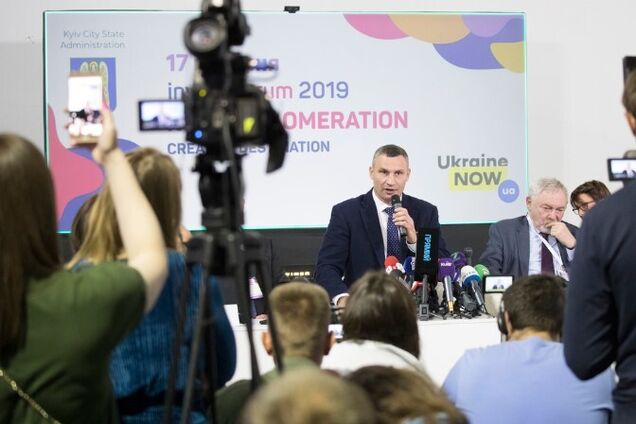 Виталий Кличко на пресс конференции