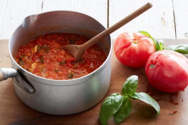 Рецепт найсмачнішого томатного соусу на зиму