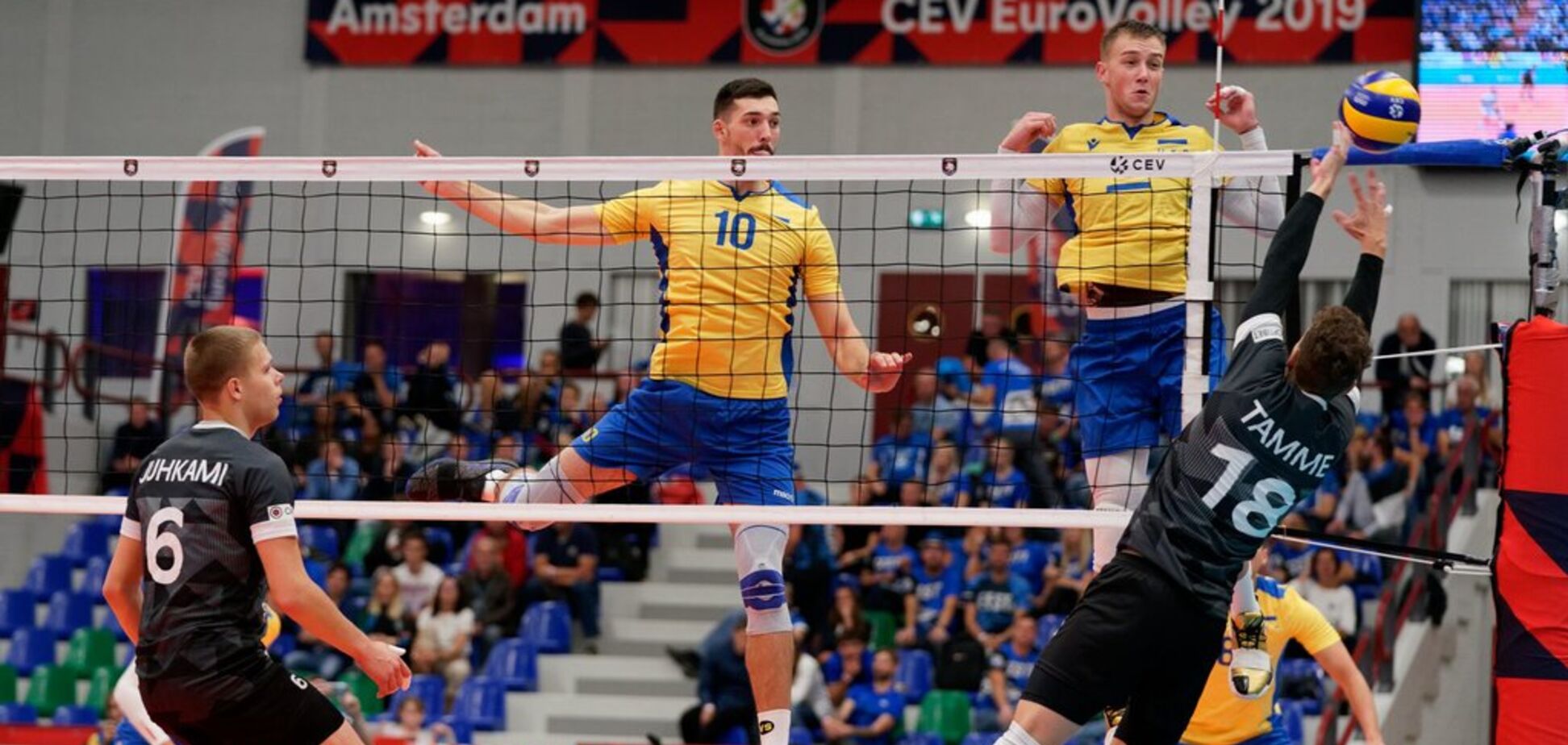 Впервые в истории! Сборная Украины по волейболу установила потрясающее достижение