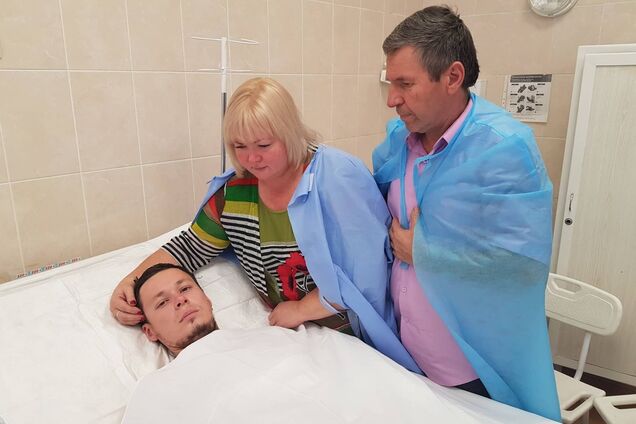 'Бронежилет разорвало': в Днепр экстренно доставили раненого бойца ВСУ