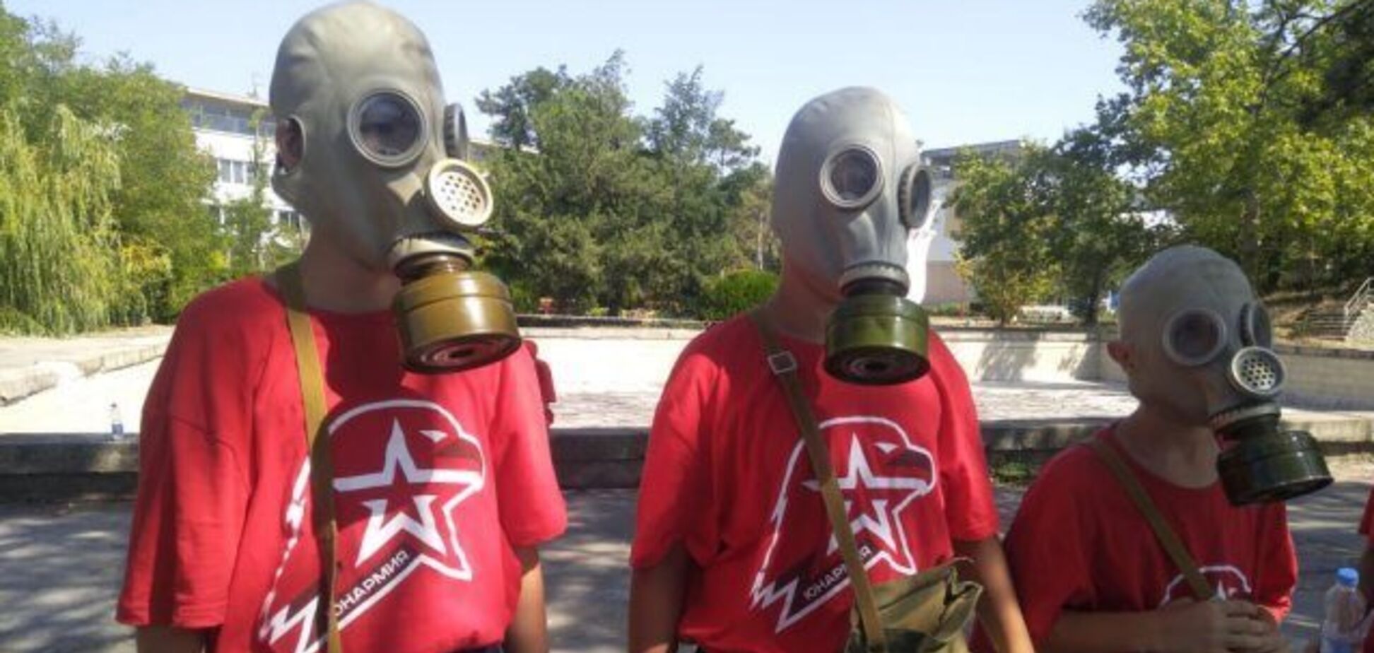 'Пушечное мясо растят!' В сети шокированы детскими 'концлагерями' в Крыму