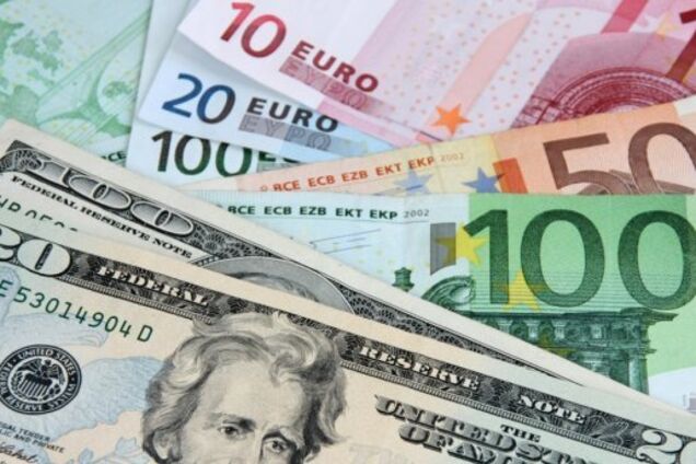 Доллар в Украине: игра в поддавки, или Чем дольше 'стабильность', тем тяжелей расплата