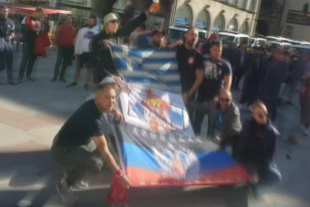 Прапор 'ДНР': матч Ліги чемпіонів ознаменувався витівкою фанатів