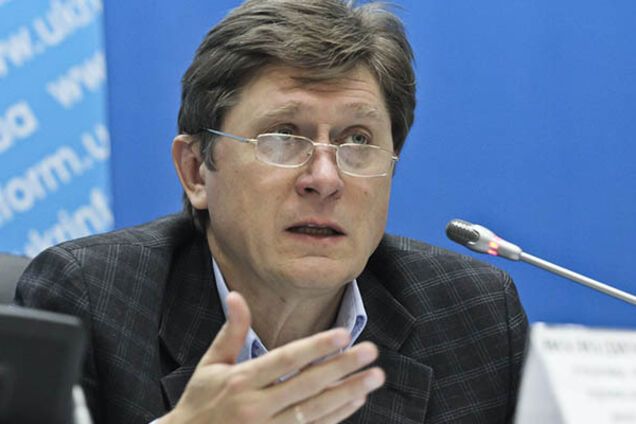 "Ослабляет позиции": Фесенко предупредил Зеленского о последствиях связи с Коломойским