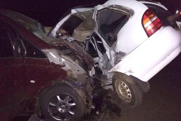 Авто "всмятку": на Полтавщине произошло смертельное тройное ДТП