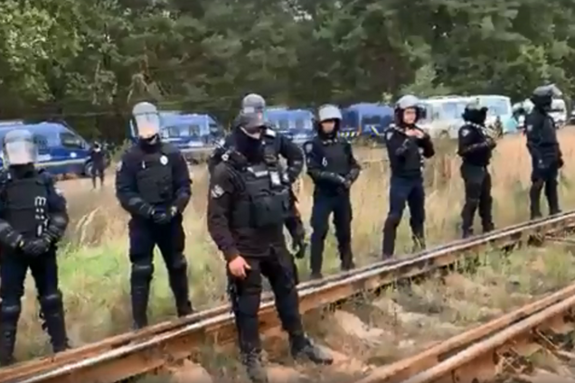 На Львівщині поліція розігнала учасників блокади російського вугілля: з'явилося відео
