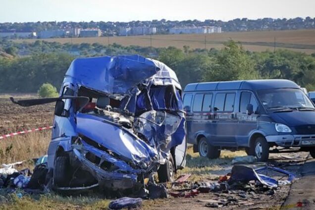 Фото с места аварии под Одессой