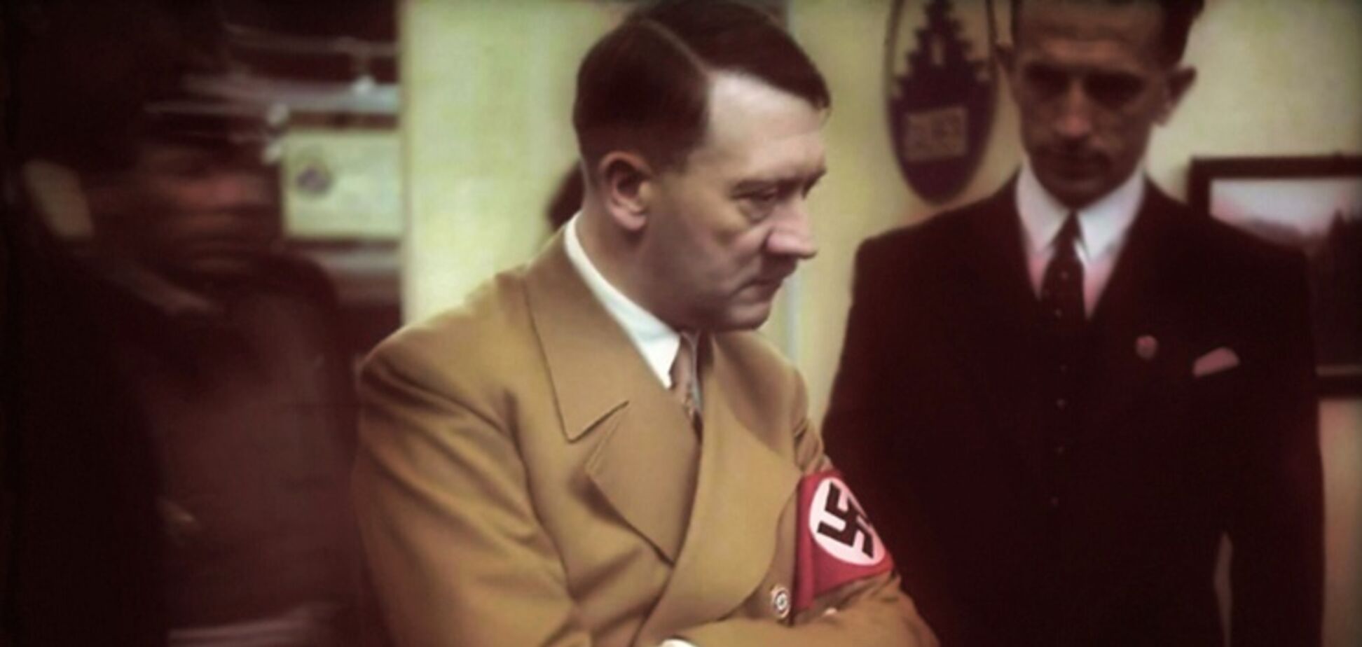 Гитлер выжил после войны: появились новые данные о жизни фюрера