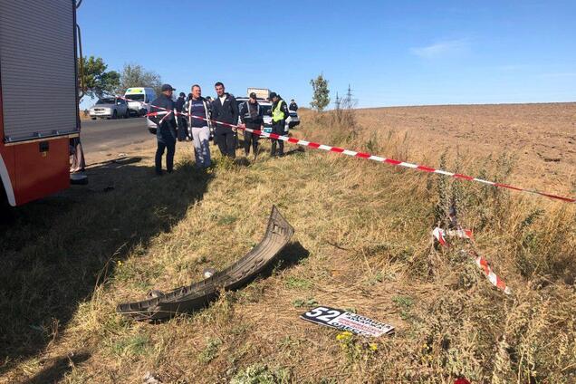 Тіла вирізали: з'явилися моторошні деталі про жертв ДТП із маршруткою під Одесою