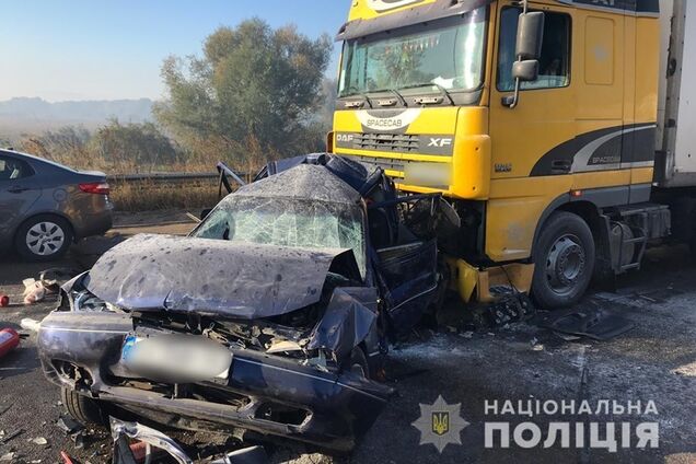 Під Києвом у ДТП потрапили майже десять авто