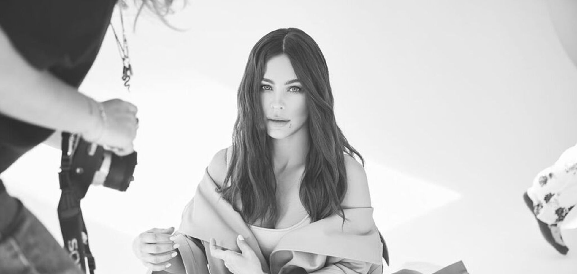 'Фальшивая, аж противно!' Лорак вызвала споры пикантным видео